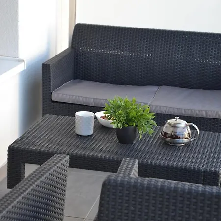 Srebrny Z Garazem Lägenhet