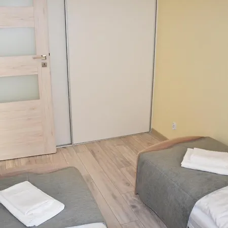 Srebrny Z Garazem * Kolobrzeg