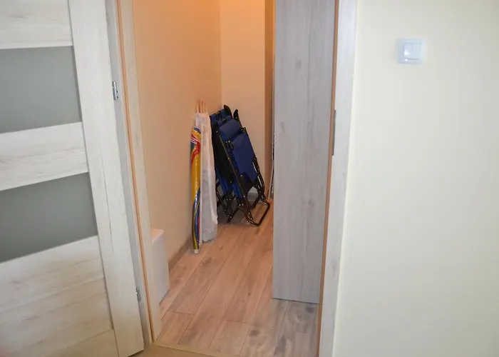 Srebrny Z Garazem Kolobrzeg